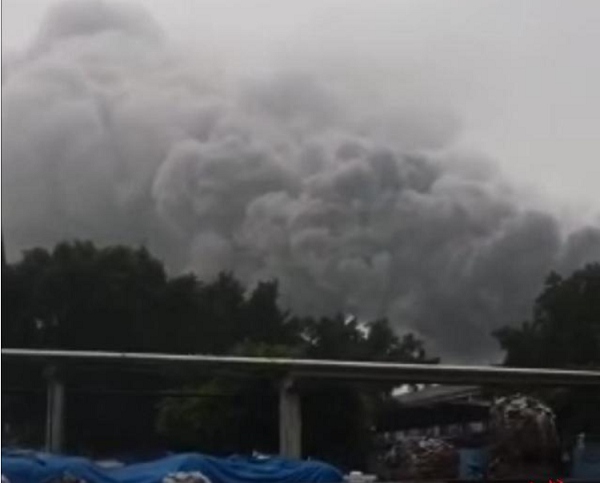 樂山廢舊廠房火災